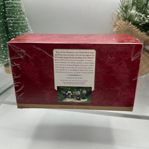 Hallmark Keepsake Ornament Woodstock On Doghouse Snoopy Christmas 50 Years 2000 - Picture 8 of 10